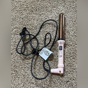 Lange Curling Wand with stand